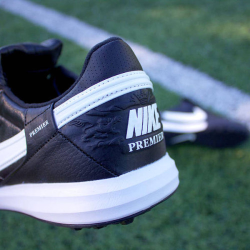 Сороконіжки Nike Premier III TF Сороконіжки Nike Premier III TF